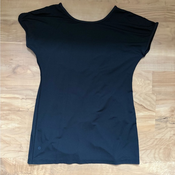 Multi-Wear Tie Tee: Lululemon - Picture 8 of 14
